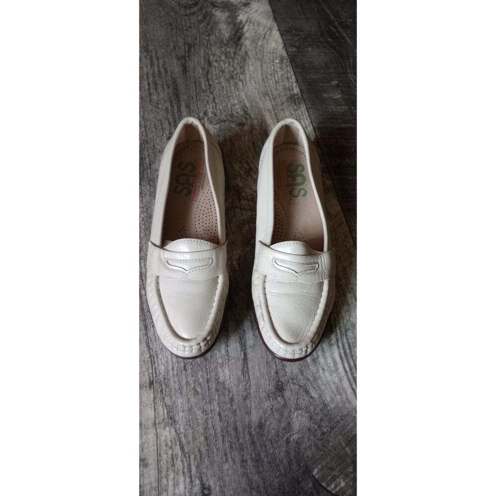 SAS Women's 4.5M White Leather Tripad Comfort Insole Penny Loafers